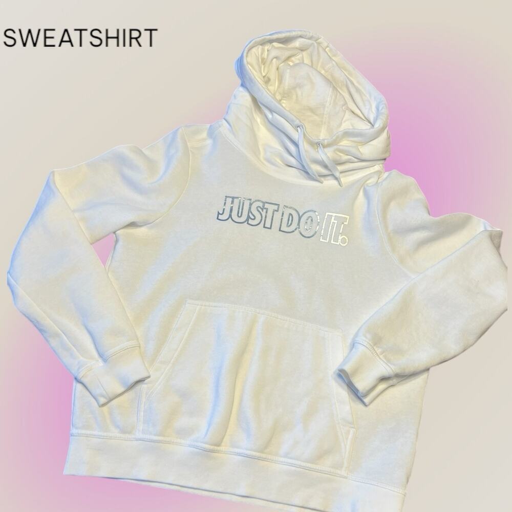 Nike women’s hoodie, size M, oversized hood, white